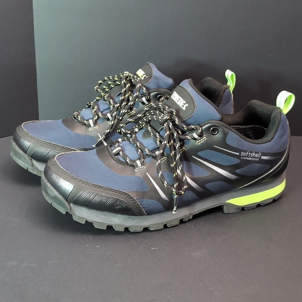 Paredes Waterproof Black/Blue Rubber/Softshell Men's Hiking  Shoes ,Size 11.